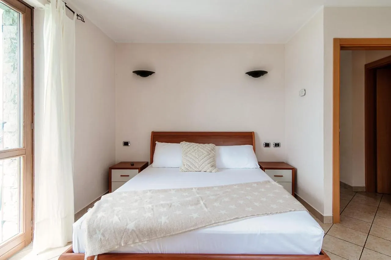 Apartment Villa Degli Angeli - By Myhomeincomo Lenno