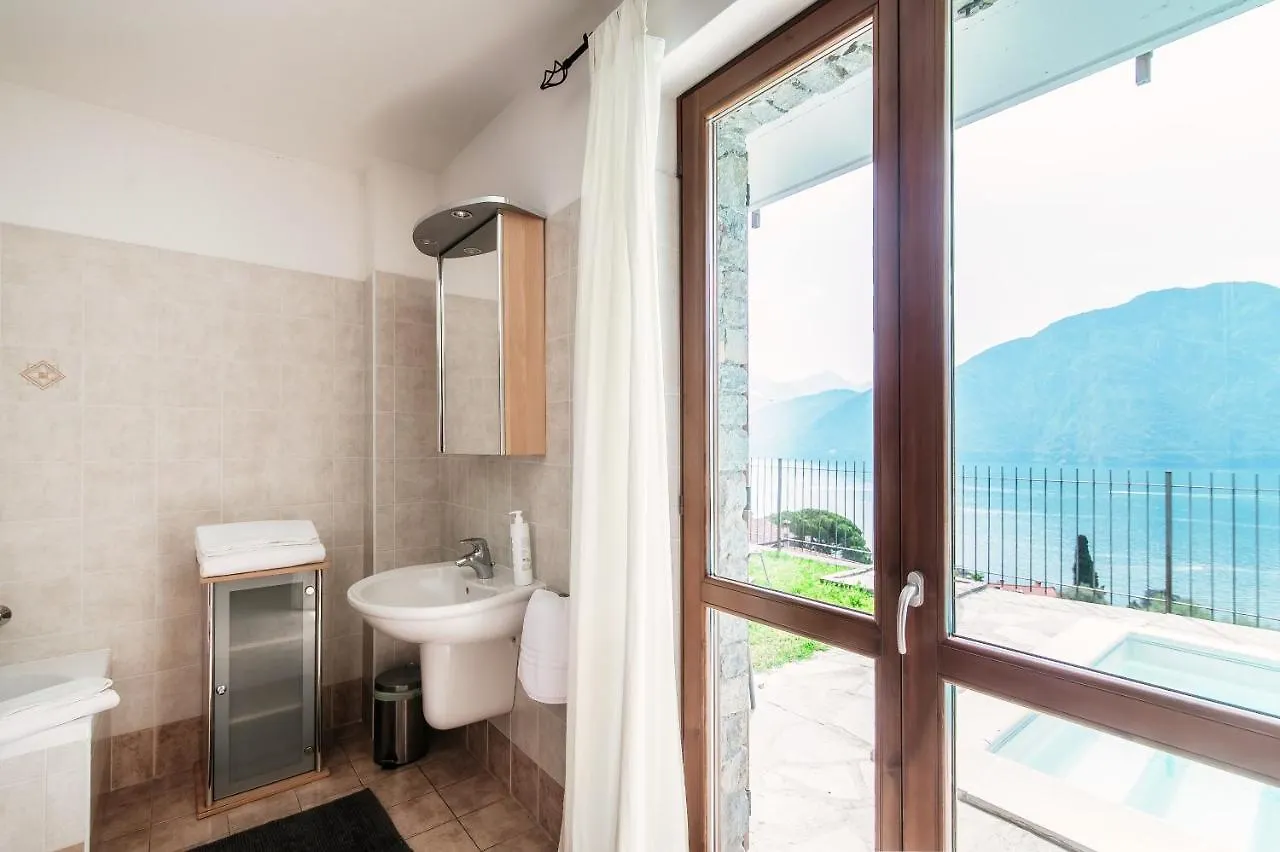 Villa Degli Angeli - By Myhomeincomo Lenno Apartment