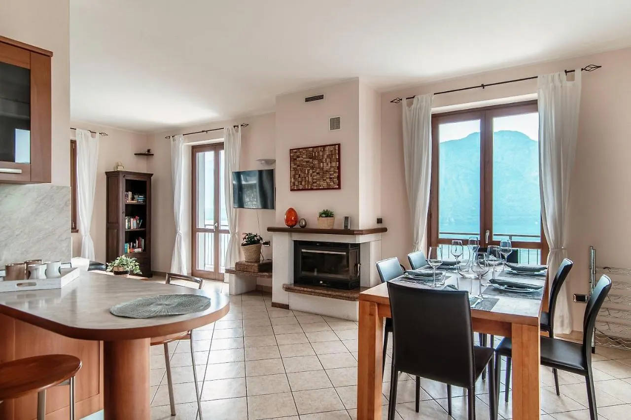 Villa Degli Angeli - By Myhomeincomo Lenno Apartment